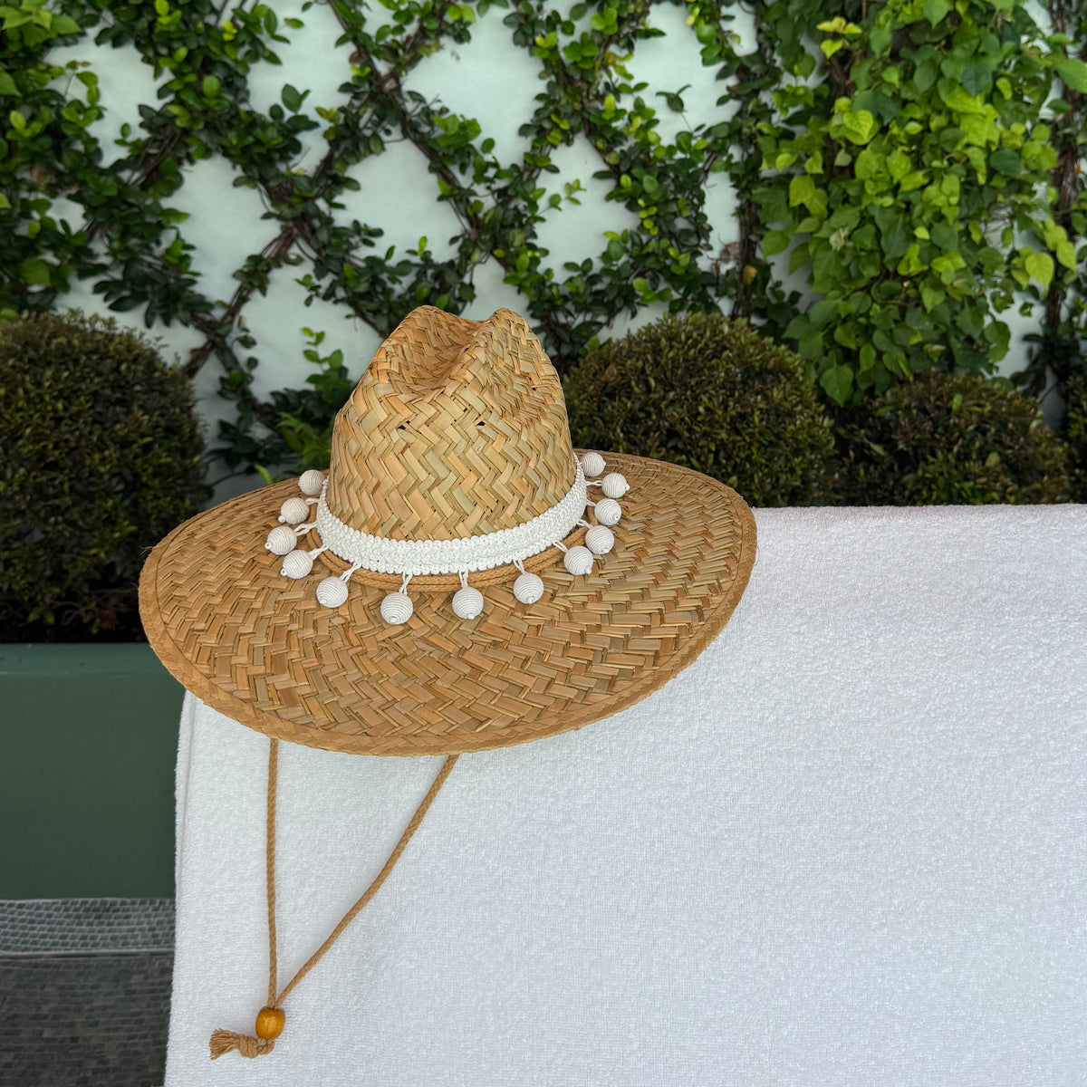 White Wooden Bead Sun Hat